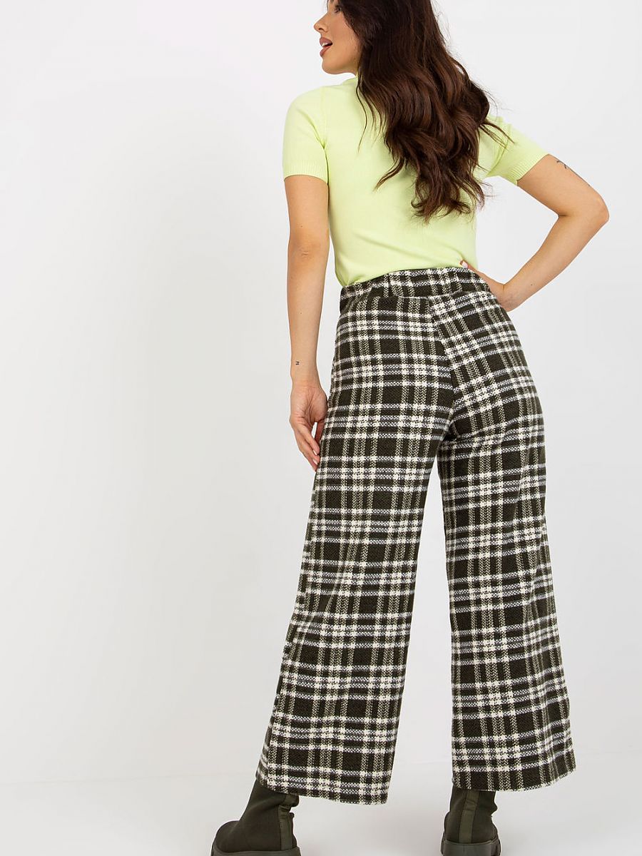  Women trousers model 175002 Lakerta 
