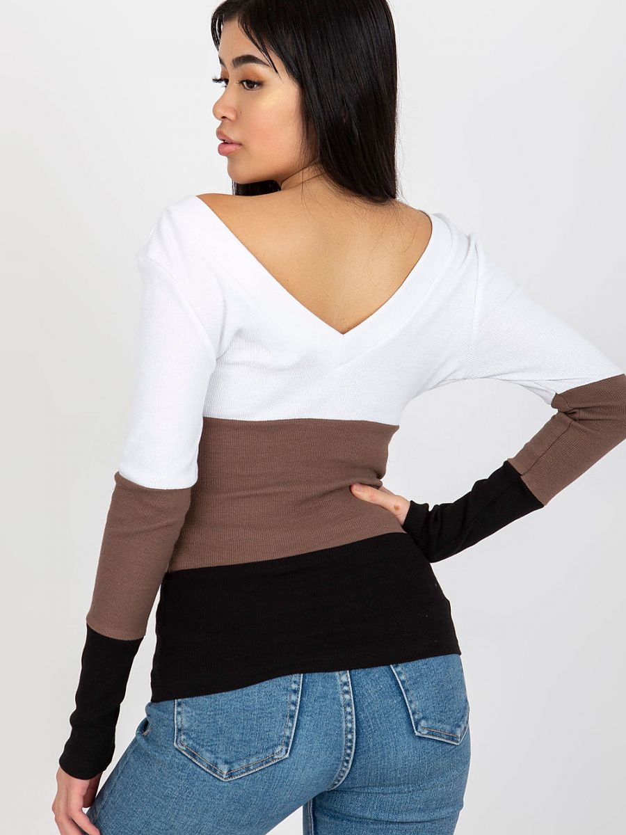  Blouse model 175088 Rue Paris 