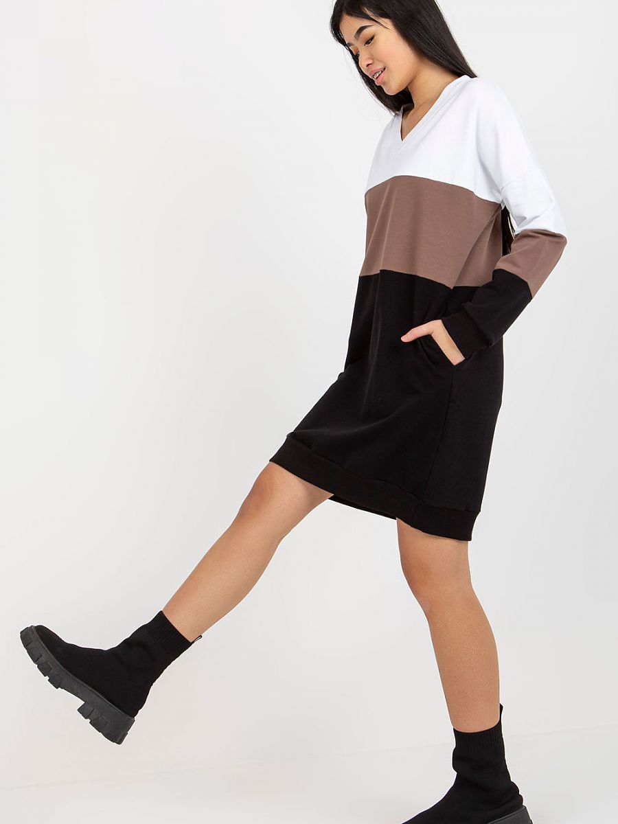  Daydress model 175094 Rue Paris 