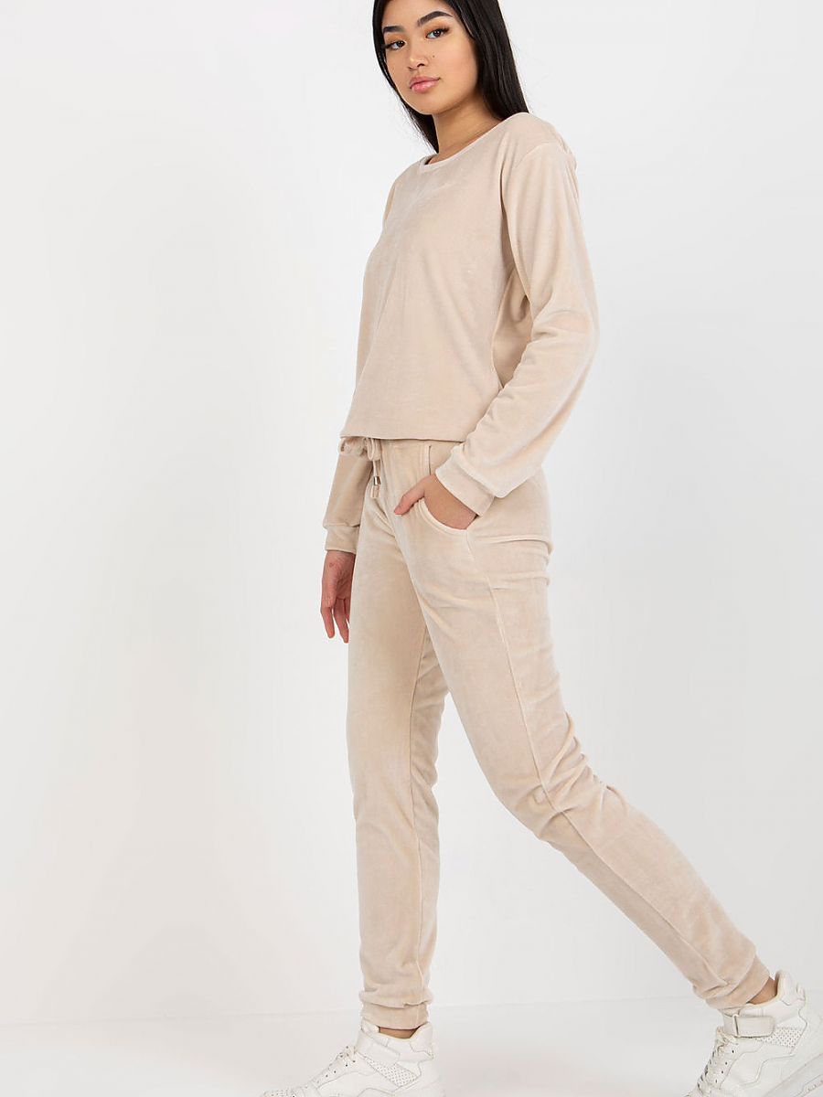  Set model 175104 Rue Paris 