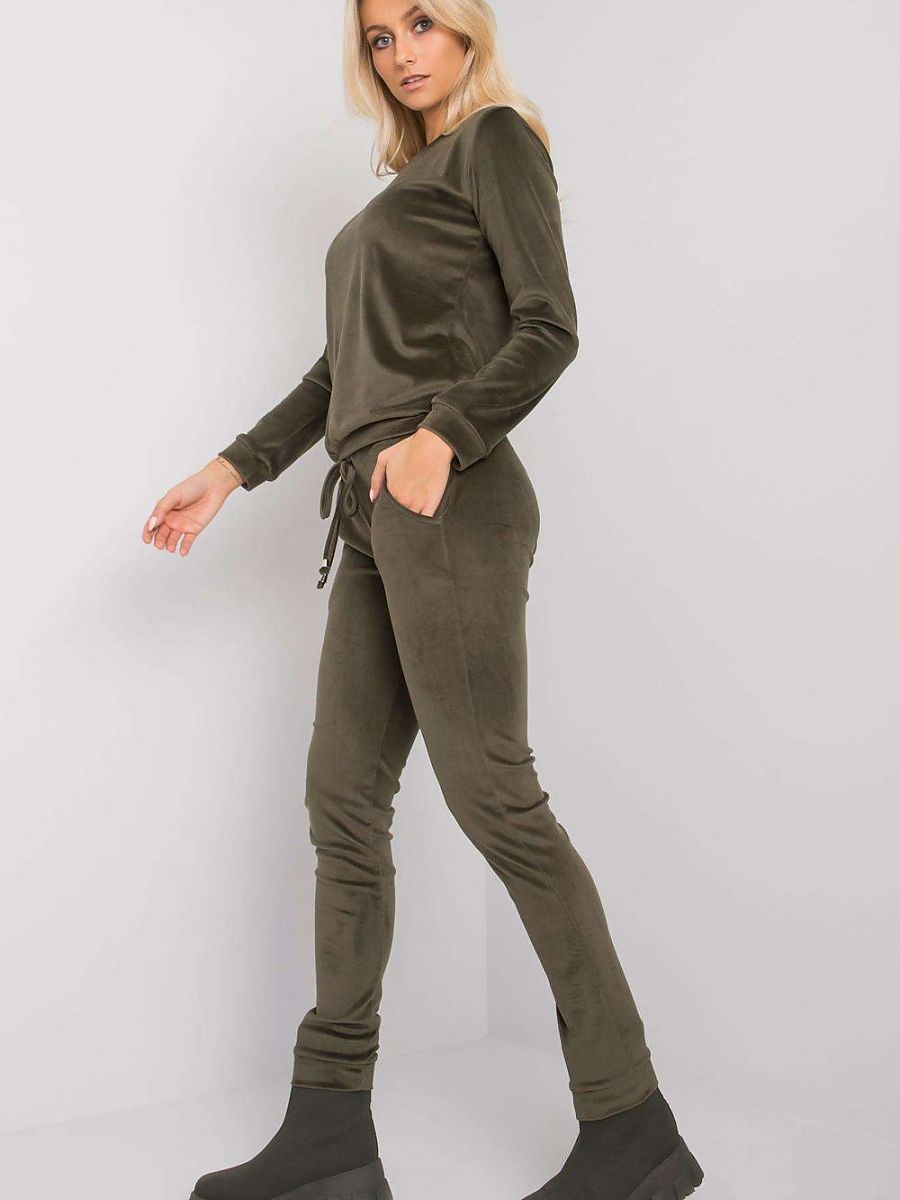  Set model 175107 Rue Paris 