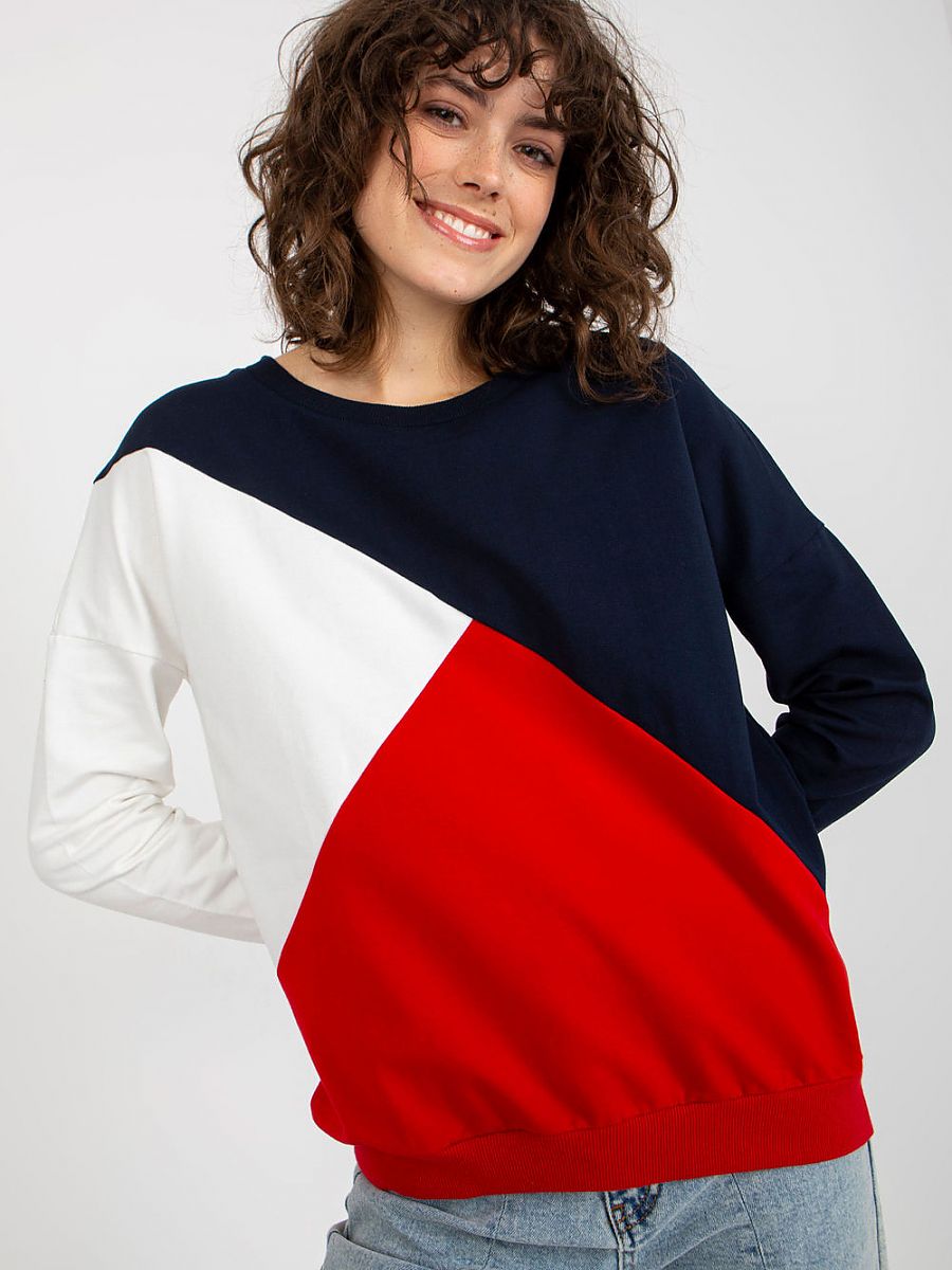  Sweatshirt model 175193 Relevance 