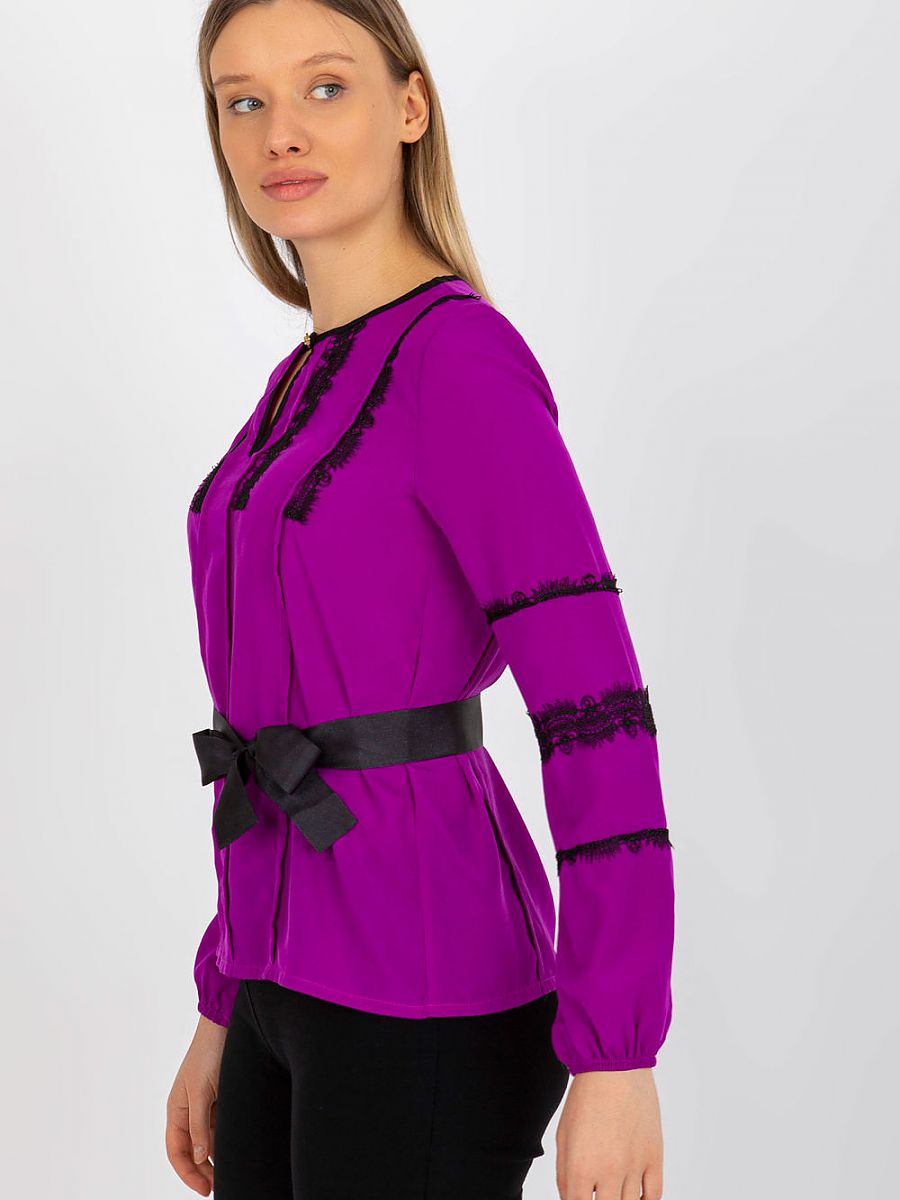  Blouse model 176735 Lakerta 