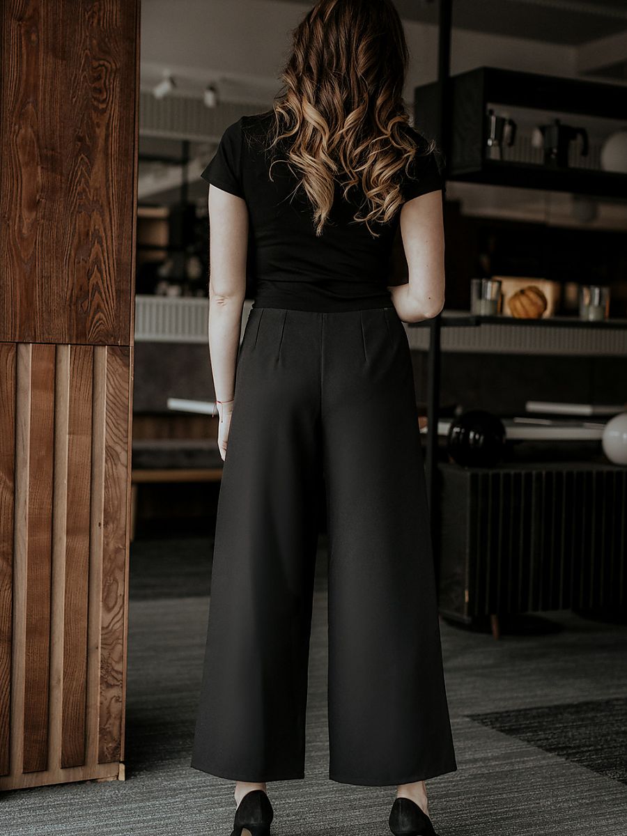  Women trousers model 176701 Tessita 