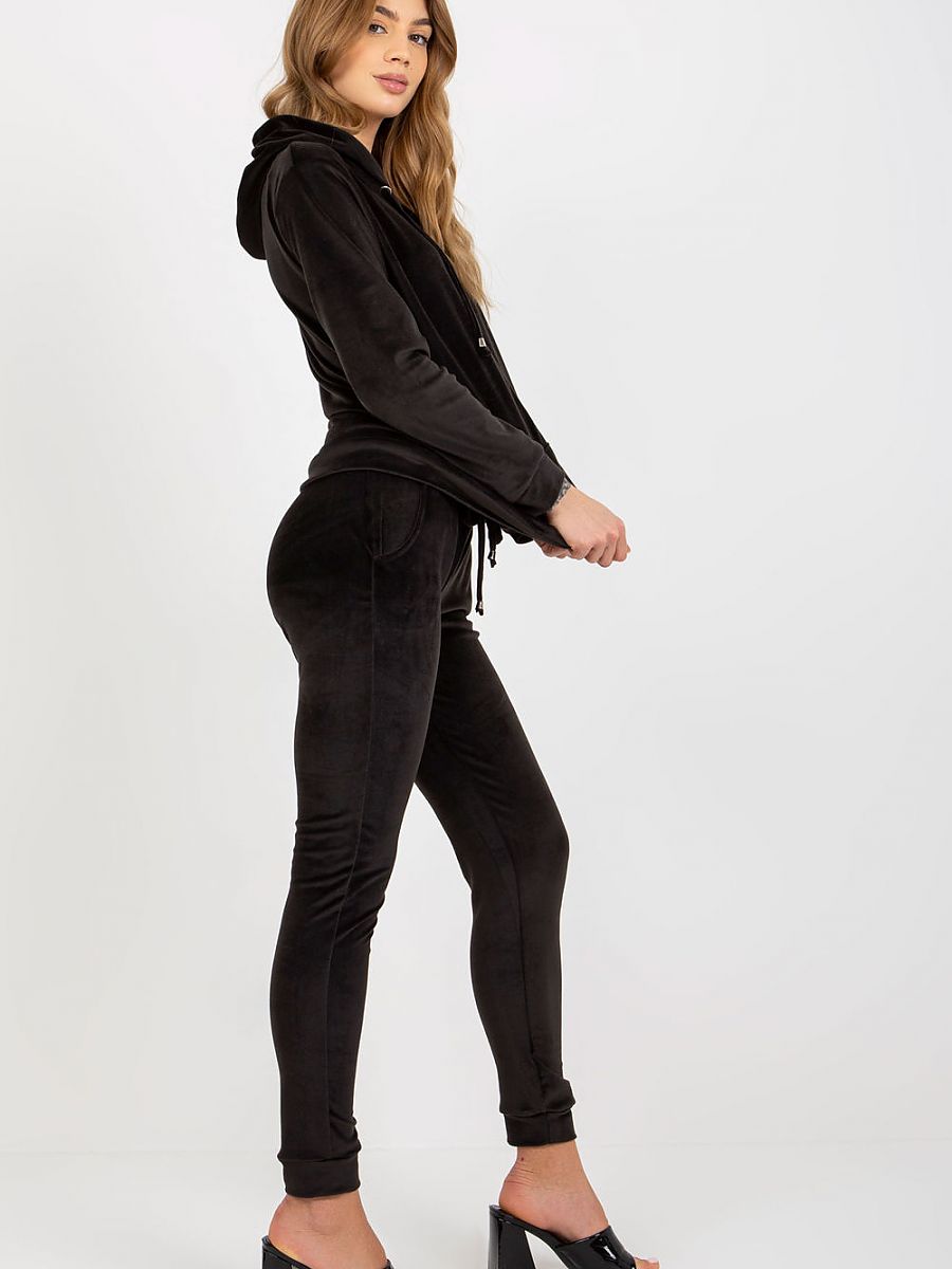  Set model 177077 Relevance 