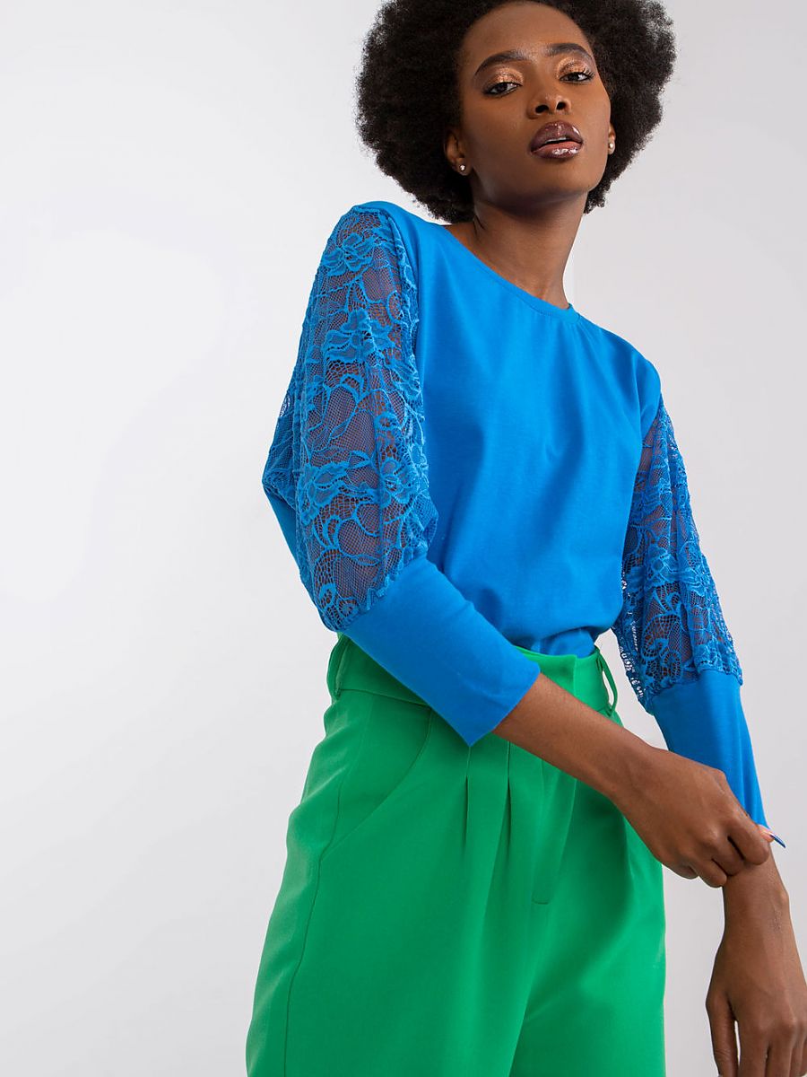  Blouse model 181165 Rue Paris 