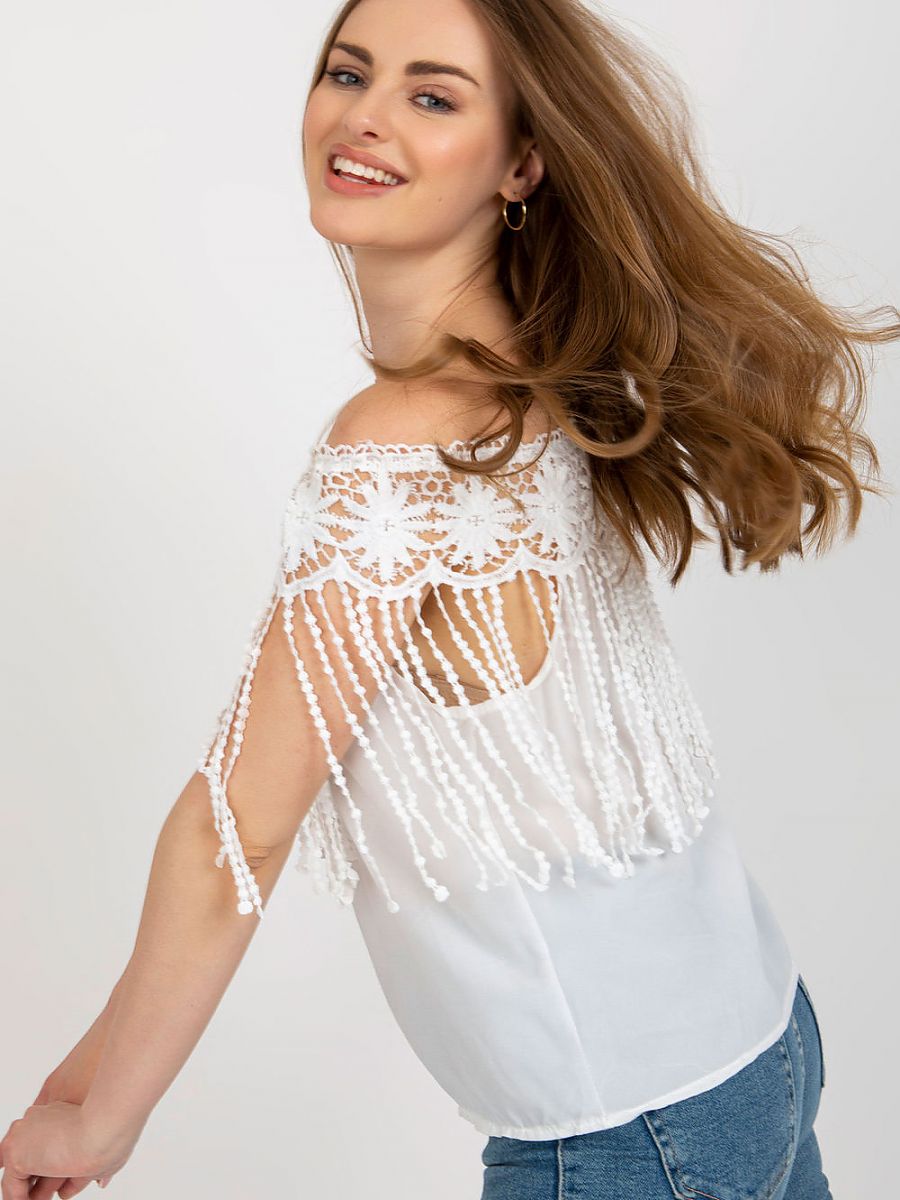  Blouse model 181493 AT 