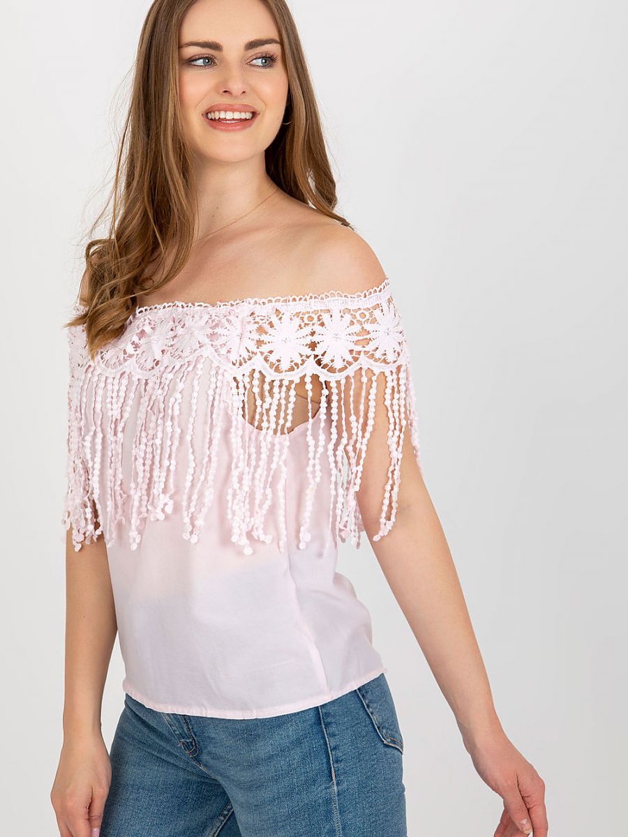  Blouse model 181495 AT 