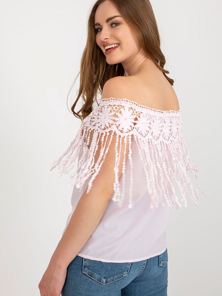  Blouse model 181495 AT 