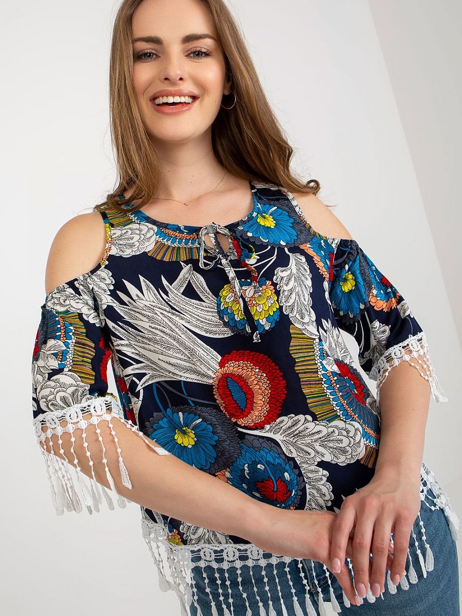  Blouse model 181500 AT 