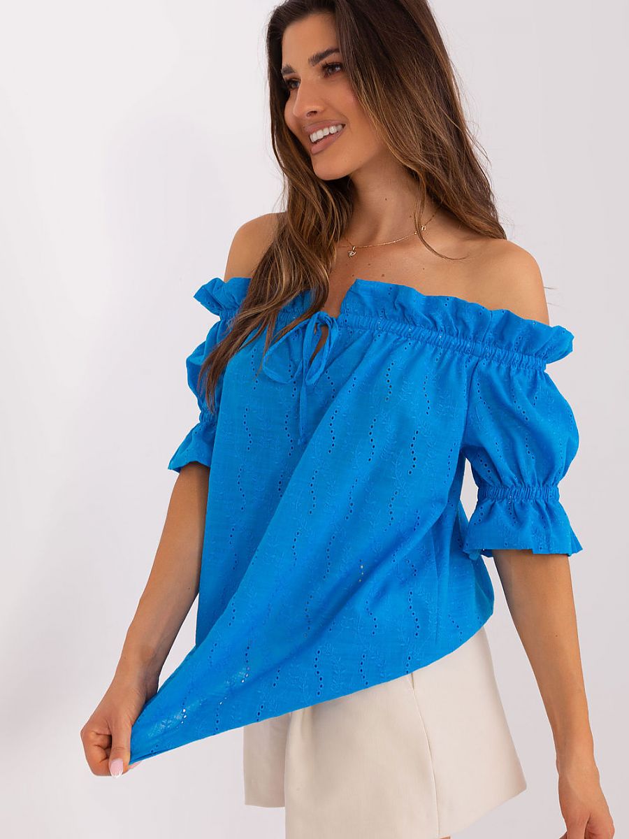  Blouse model 182271 Lakerta 