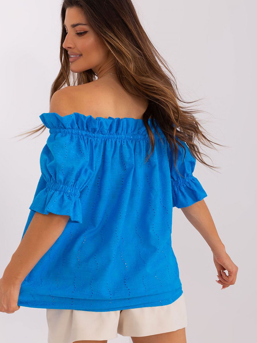  Blouse model 182271 Lakerta 