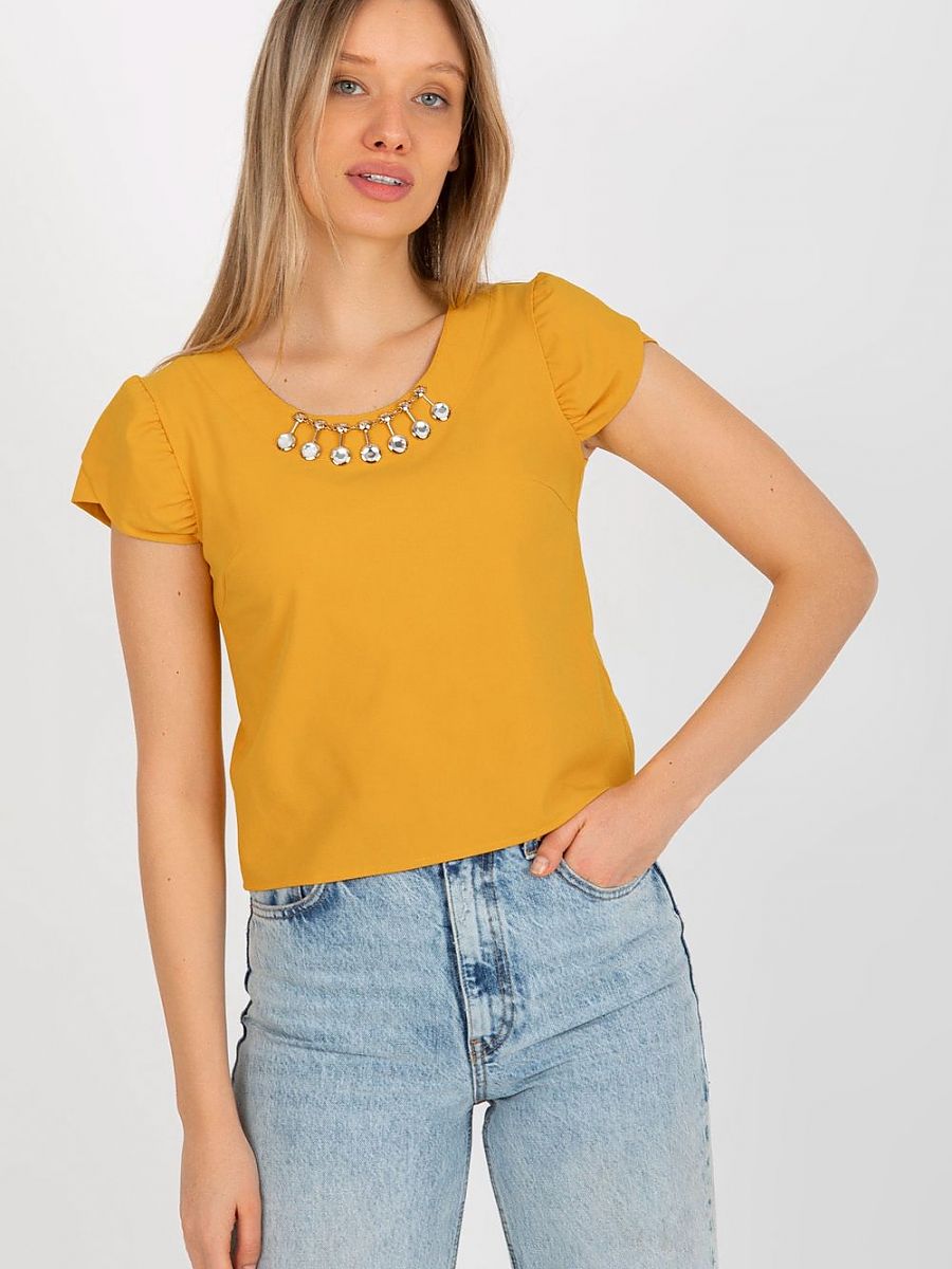  Blouse model 182275 Lakerta 