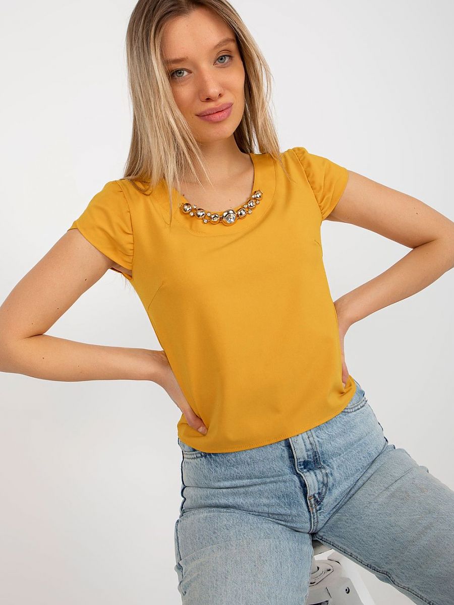  Blouse model 182276 Lakerta 