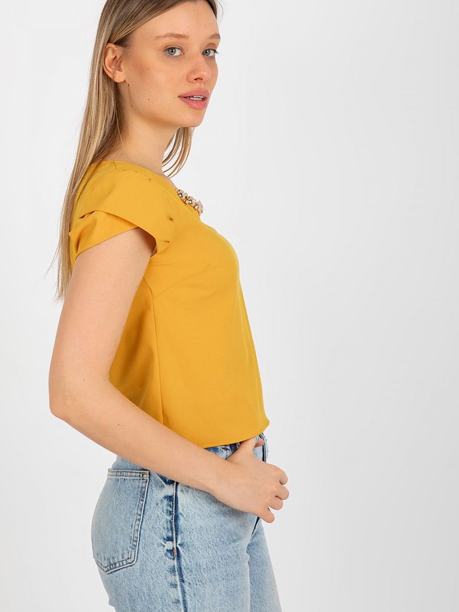  Blouse model 182276 Lakerta 