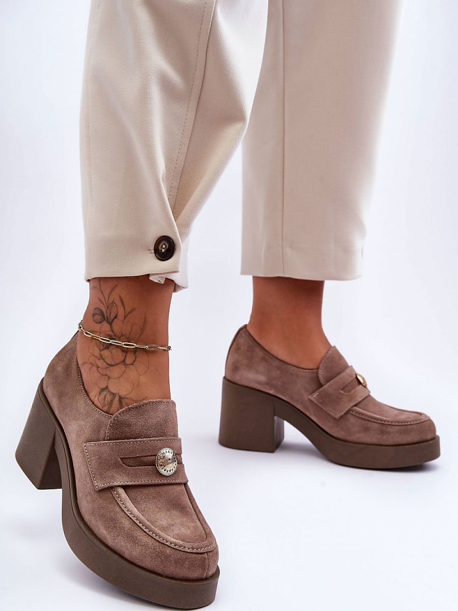  Heeled low shoes model 183948 Step in style 