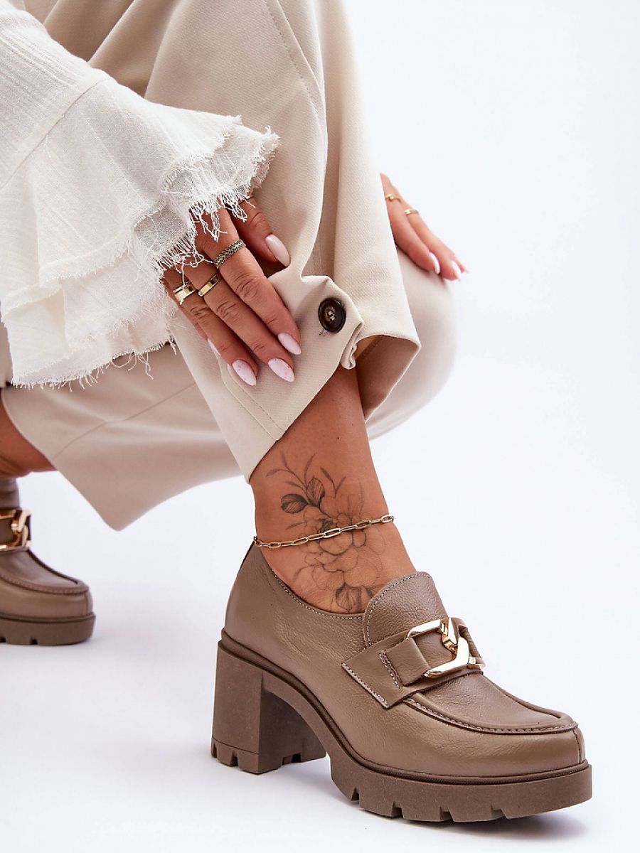  Heeled low shoes model 183958 Step in style 