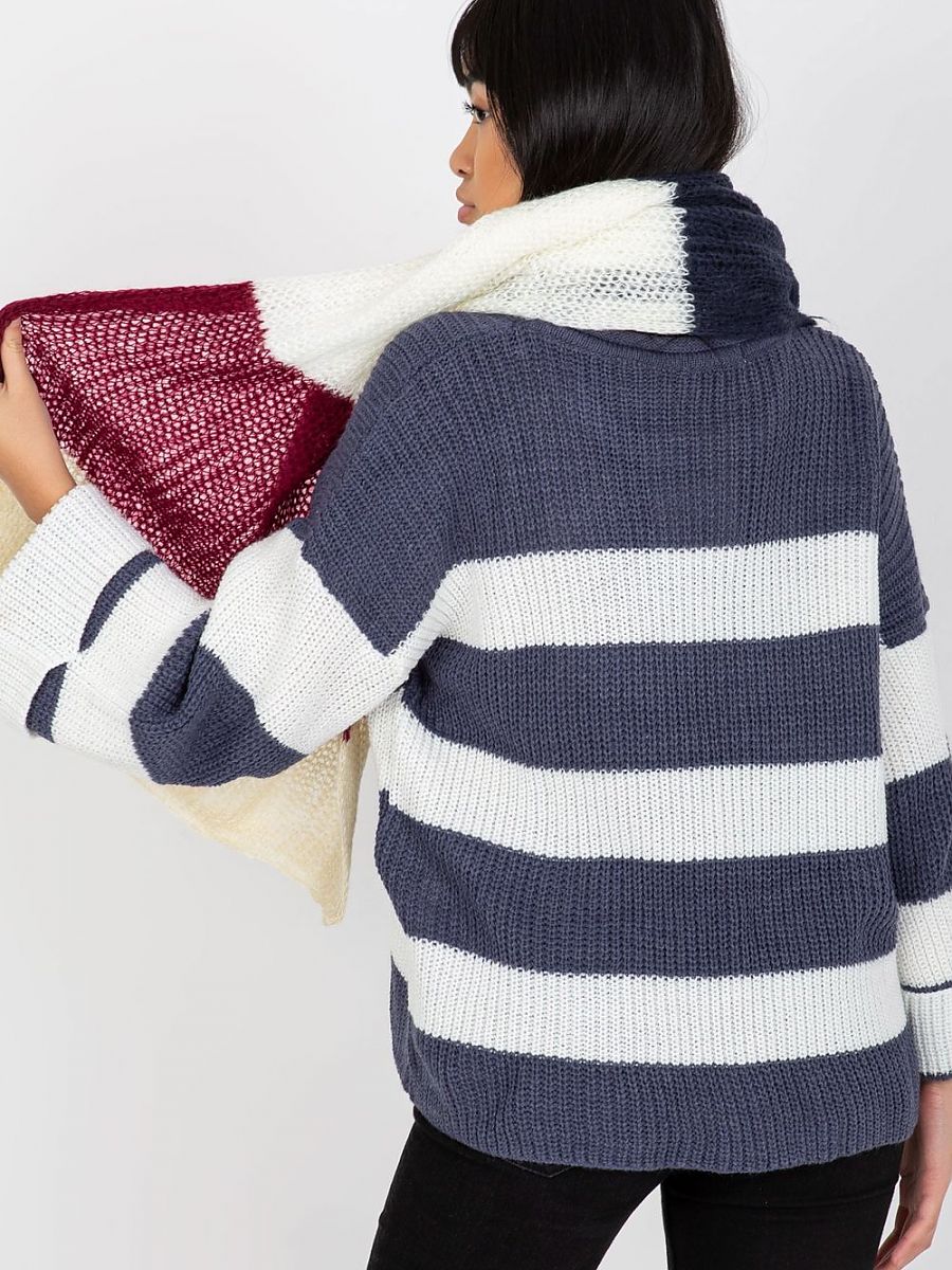  Shawl model 185900 AT 