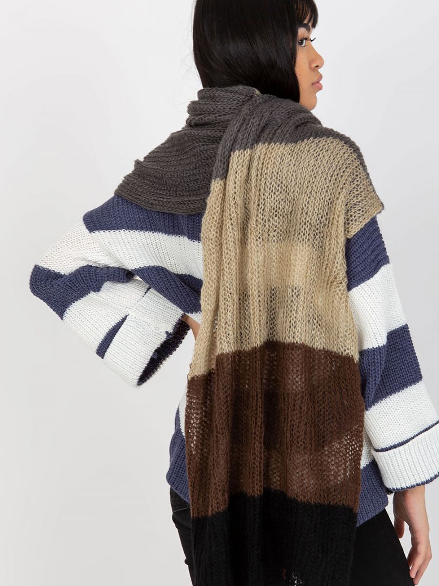  Shawl model 185901 AT 