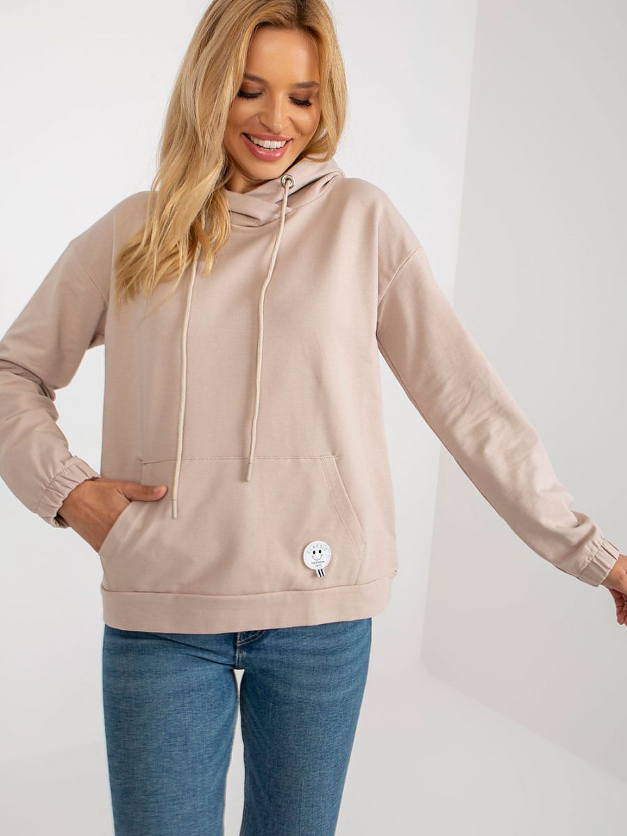 Sweatshirt model 185946 Relevance 