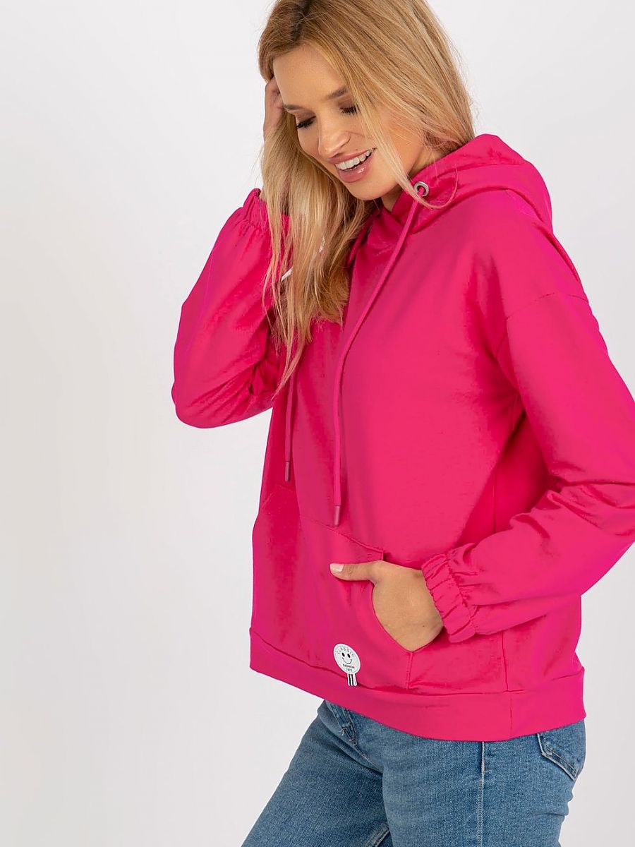  Sweatshirt model 185948 Relevance 