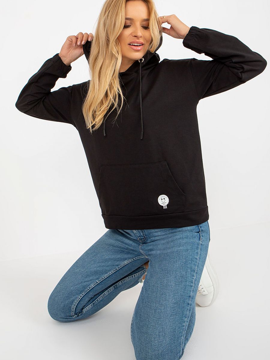  Sweatshirt model 185950 Relevance 