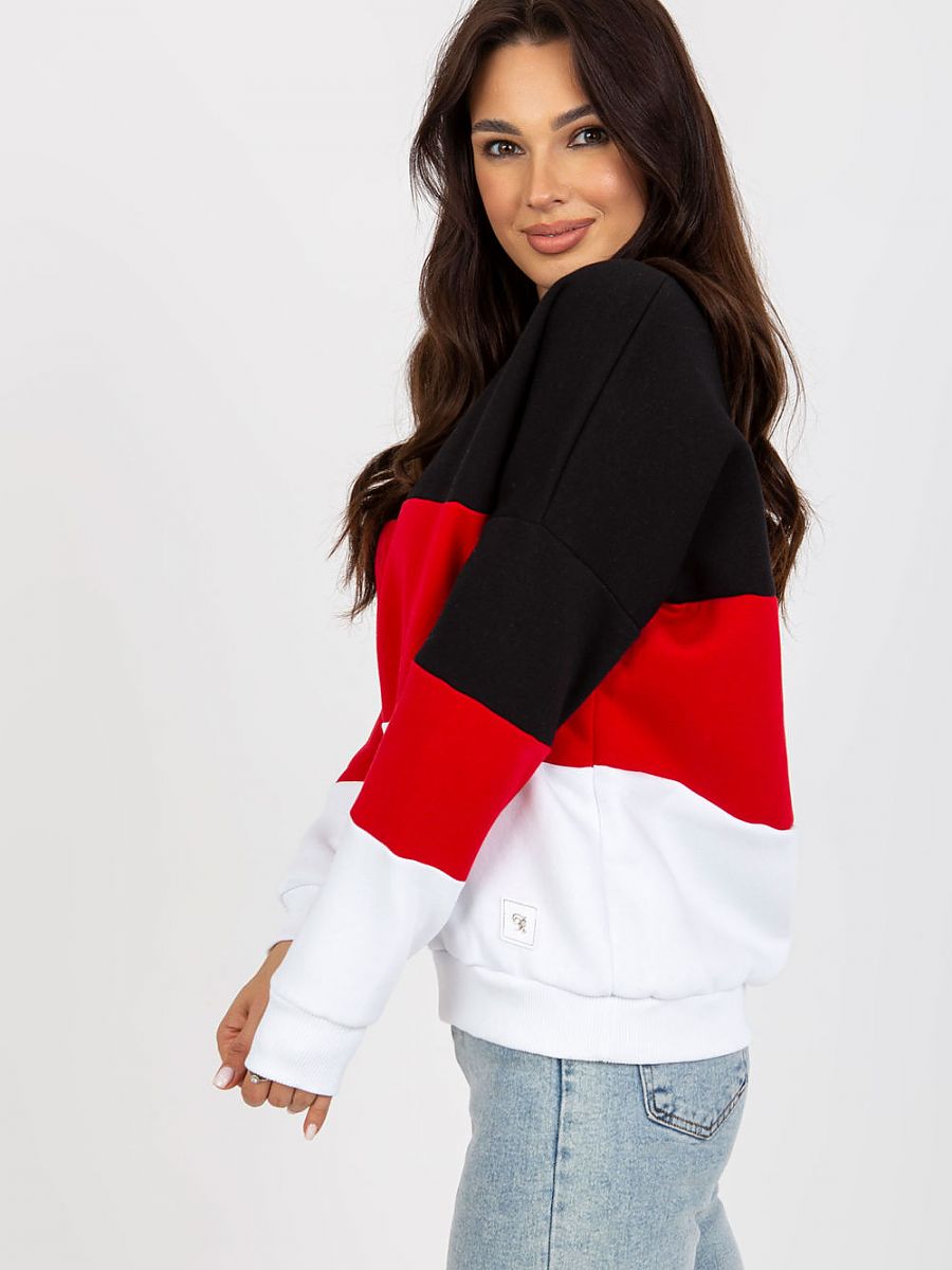  Sweatshirt model 185963 Relevance 