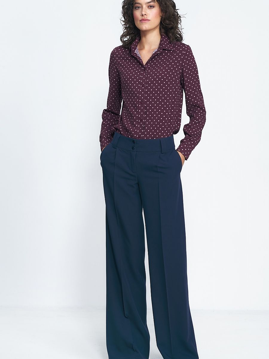  Trousers model 186118 Nife 