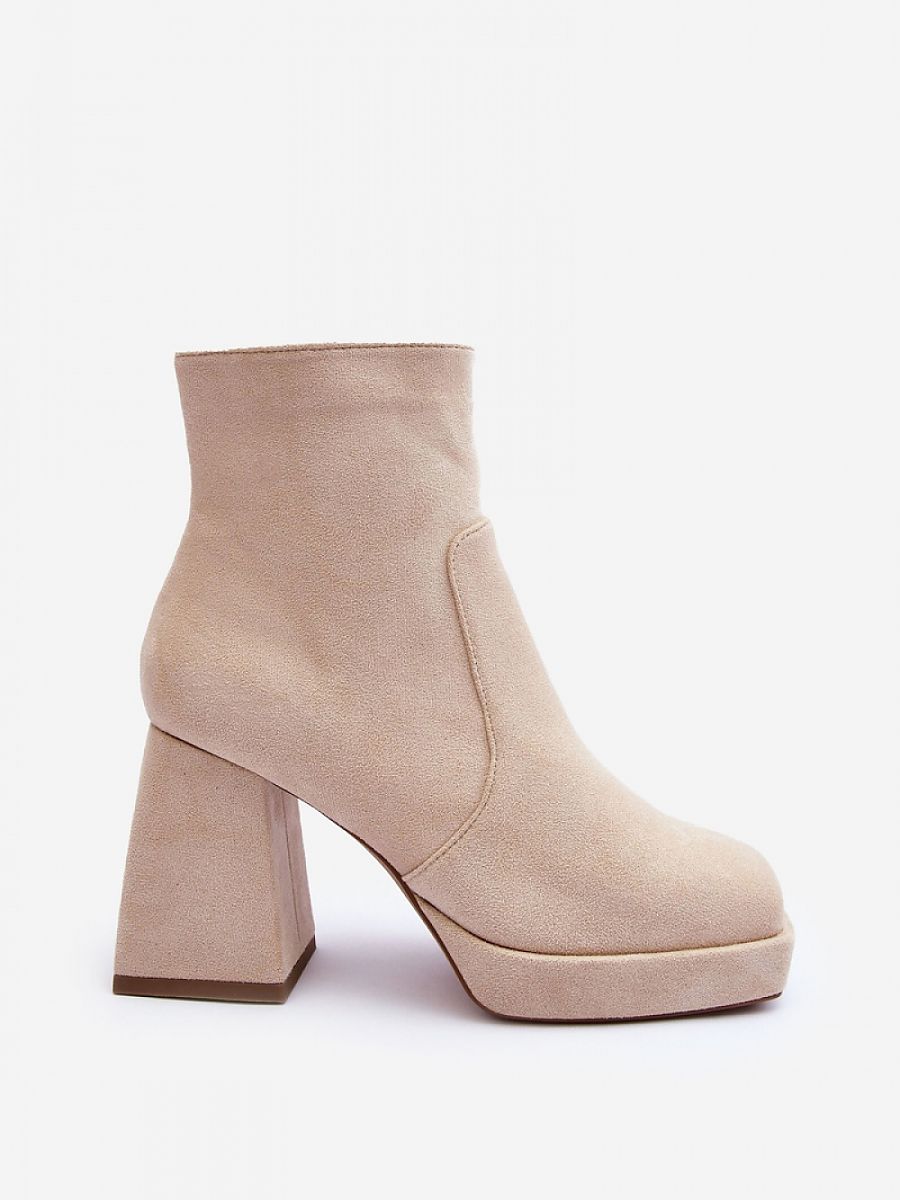  Heel boots model 186466 Step in style 