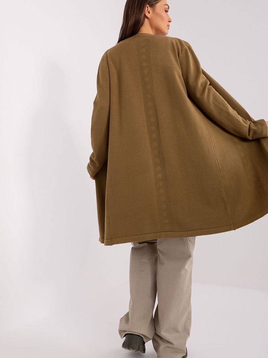  Cardigan model 186591 AT 