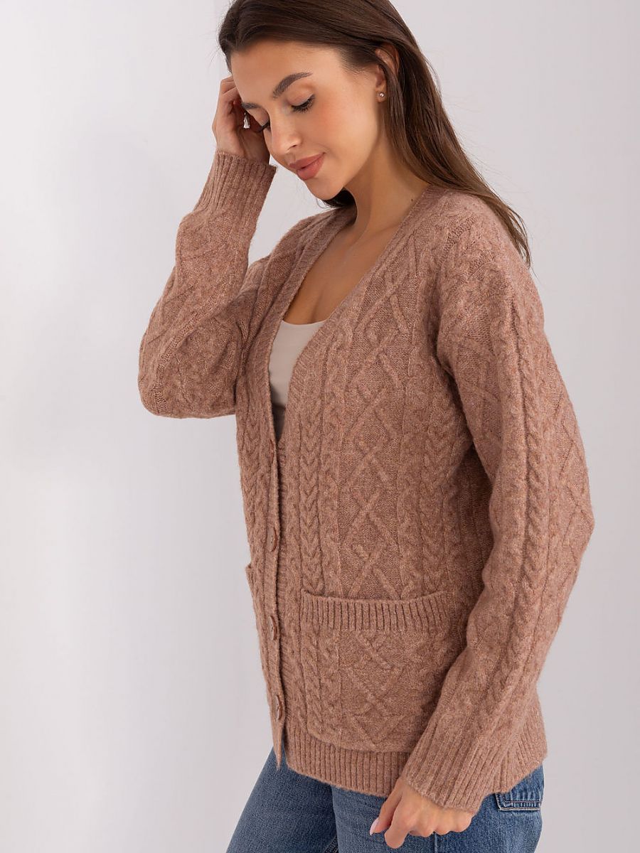  Cardigan model 186748 AT 