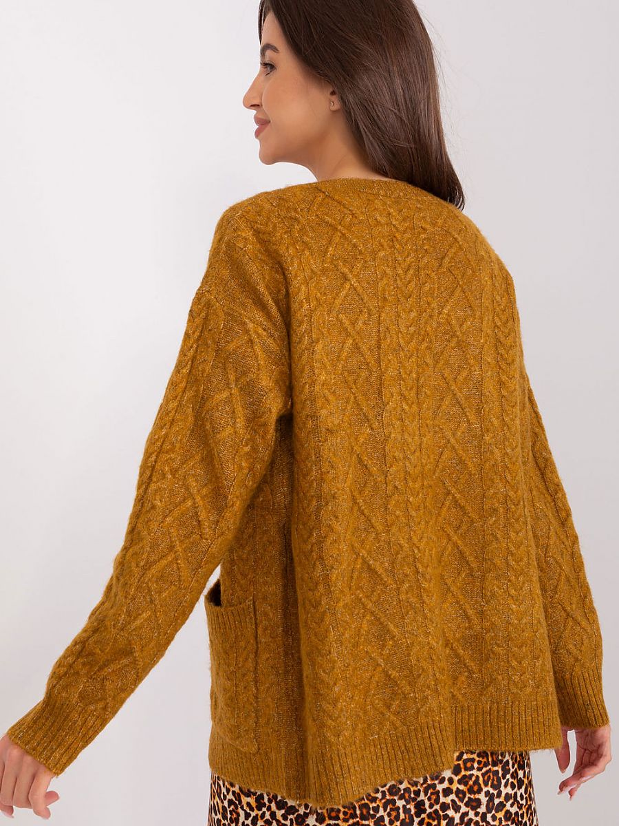  Cardigan model 186749 AT 