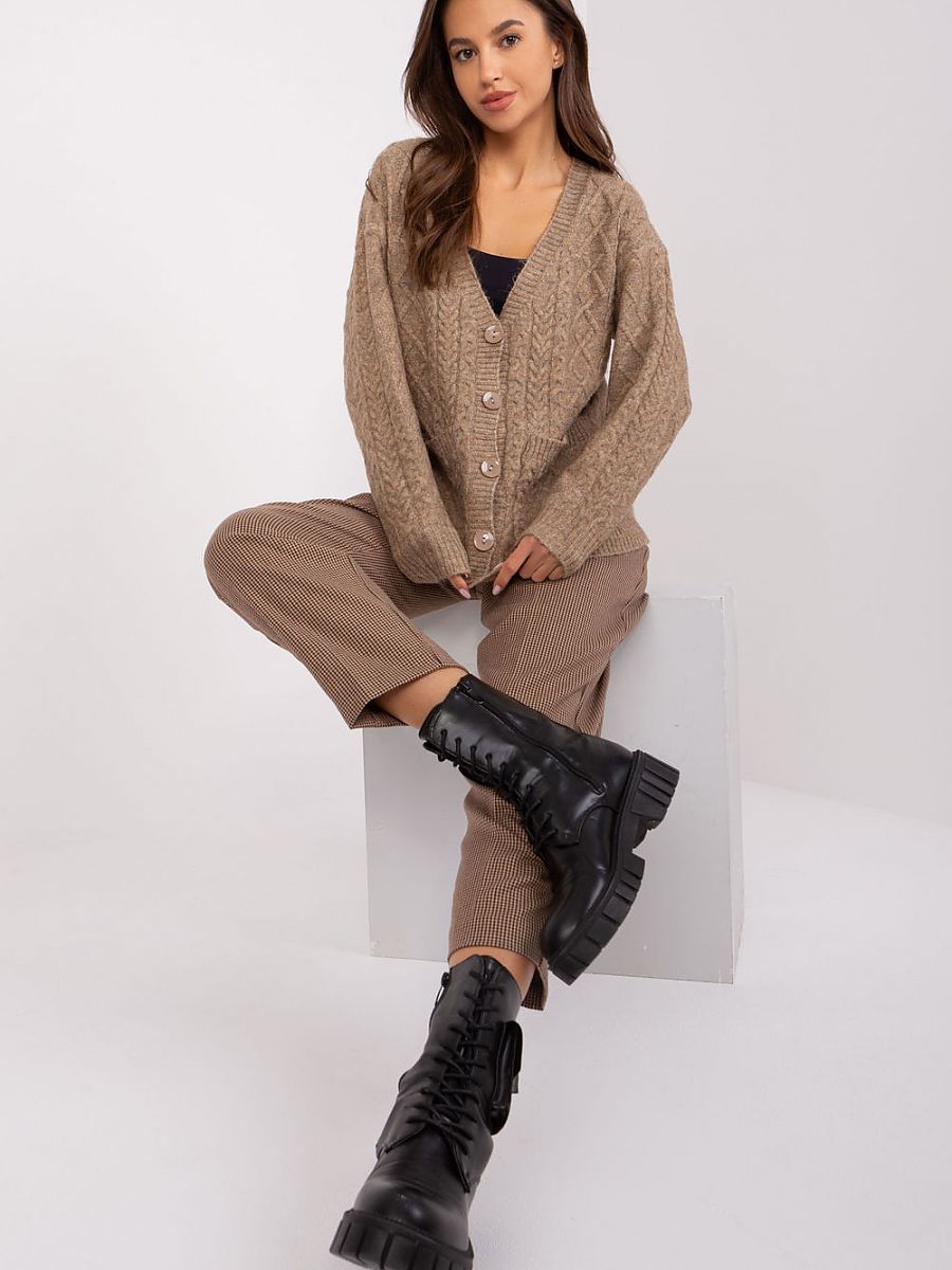  Cardigan model 186752 AT 