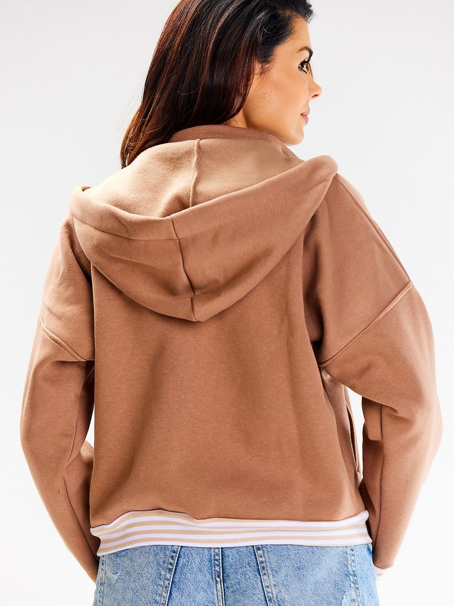  Sweatshirt model 187134 awama 