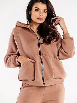 Sweatshirt Infinite You  Loose sweatshirt with long sleeves and a hood, zippered. Decorative stitching on the front and large slip pockets.