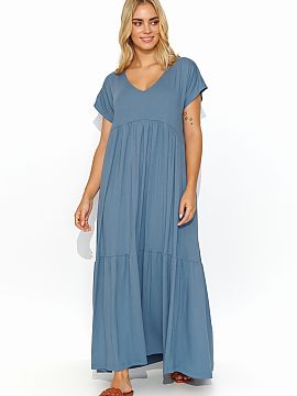 Daydress Makadamia  Viscose dresses are airy, casual and still very fashionable. Our maxi dress with a loose cut has stitching in two places creating a striking