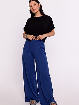 Women trousers BeWear  Women\'s pants made of high-quality viscose knit fabric, characterized by an excellent feeling of softness and comfort on the skin. The elas