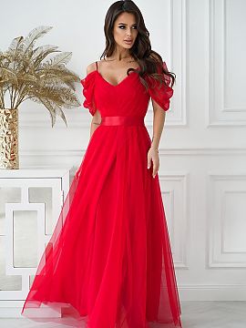 Long dress Bicotone  Beautiful long Spanish-style dress with plunging tulle sleeves. The top is complemented by thin straps. The bottom is a flared, layered, sew