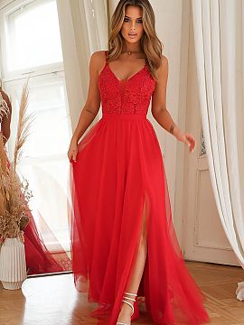 Evening dress Bicotone  Extremely girly dress model sewn from lovely lace. Dress on thin straps, with a heart neckline, finished with a minimalist mesh. The bottom 