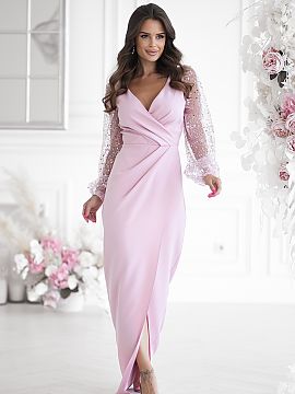 Long dress Bicotone  Phenomenal creation with two sequin sleeves. Delicate heart-shaped neckline, slightly exposes the bust. The bottom of the dress is layered, 
