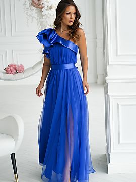 Long dress Bicotone  Our long dress was created for women who appreciate both comfort and style. Made of light, airy mesh, it gently flows around the silhouette,
