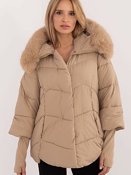 Jacket MBM  Women\'s quilted jacket in casual style, ideal for everyday outings in the colder days of autumn and winter. Made of polyester, it features 