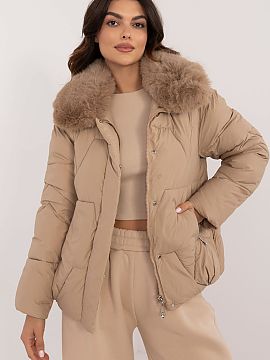 Jacket MBM  Women\'s casual quilted jacket is an ideal choice for everyday outings in the autumn/winter season. Made of durable polyester, with syntheti