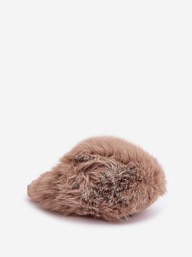 Slippers Step in style