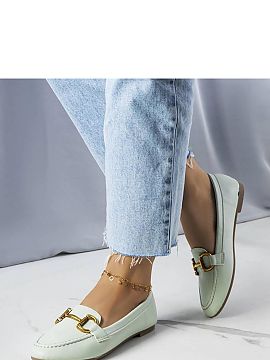 Mocassin Solea  Green moccasins with a gold decoration Regina are elegant and comfortable footwear for women who value style and comfort. Made of high-quali