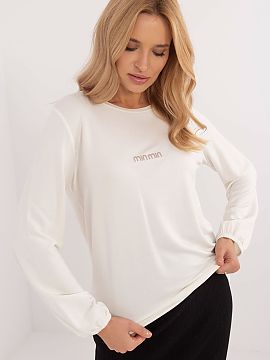 Blouse Relevance  A blouse put on over the head is a classic choice for everyday wear, combining comfort with a fashionable look. Made of high-quality micro m