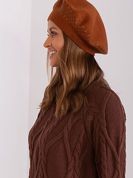 Beret AT