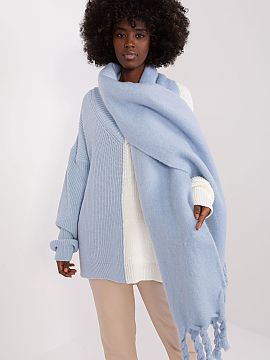 Shawl AT  This long scarf with a smooth texture and a length of 210 cm is a perfect addition to your autumn-winter wardrobe. Made of durable polyester