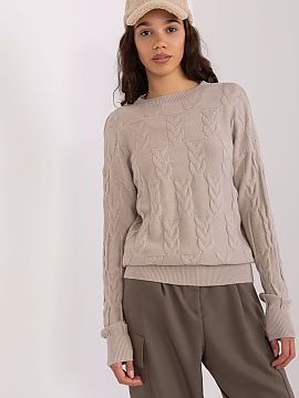 Jumper AT  A women\'s sweater put on over the head is a perfect choice for everyday wear. The classic round neckline and long sleeves provide comfort a