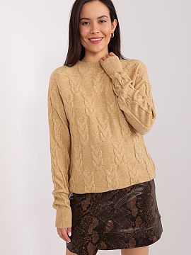 Jumper AT  The women\'s sweater pulled over the head is a perfect choice for everyday wear. The classic round neckline and long sleeves provide comfort